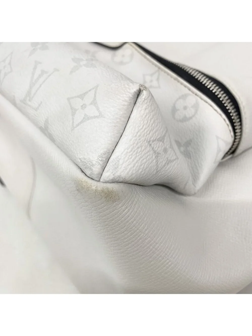 Louis Vuitton Backpack Taigarama Discovery PM Blanc